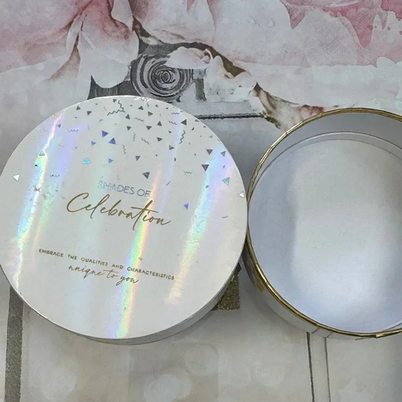 NWT crystal rose quartz variety bracelet in round gold accented gift box - Picture 2 of 5